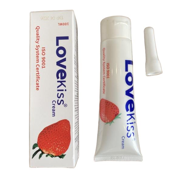 Gel Bôi Trơn Hương Dâu Love Kiss Thiết Kế Chân Thật